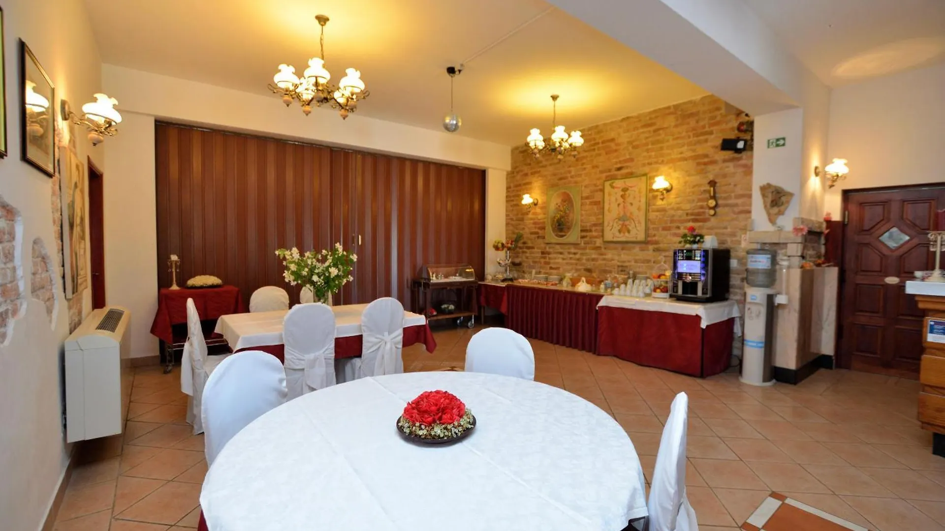 Rooms Aura Pula