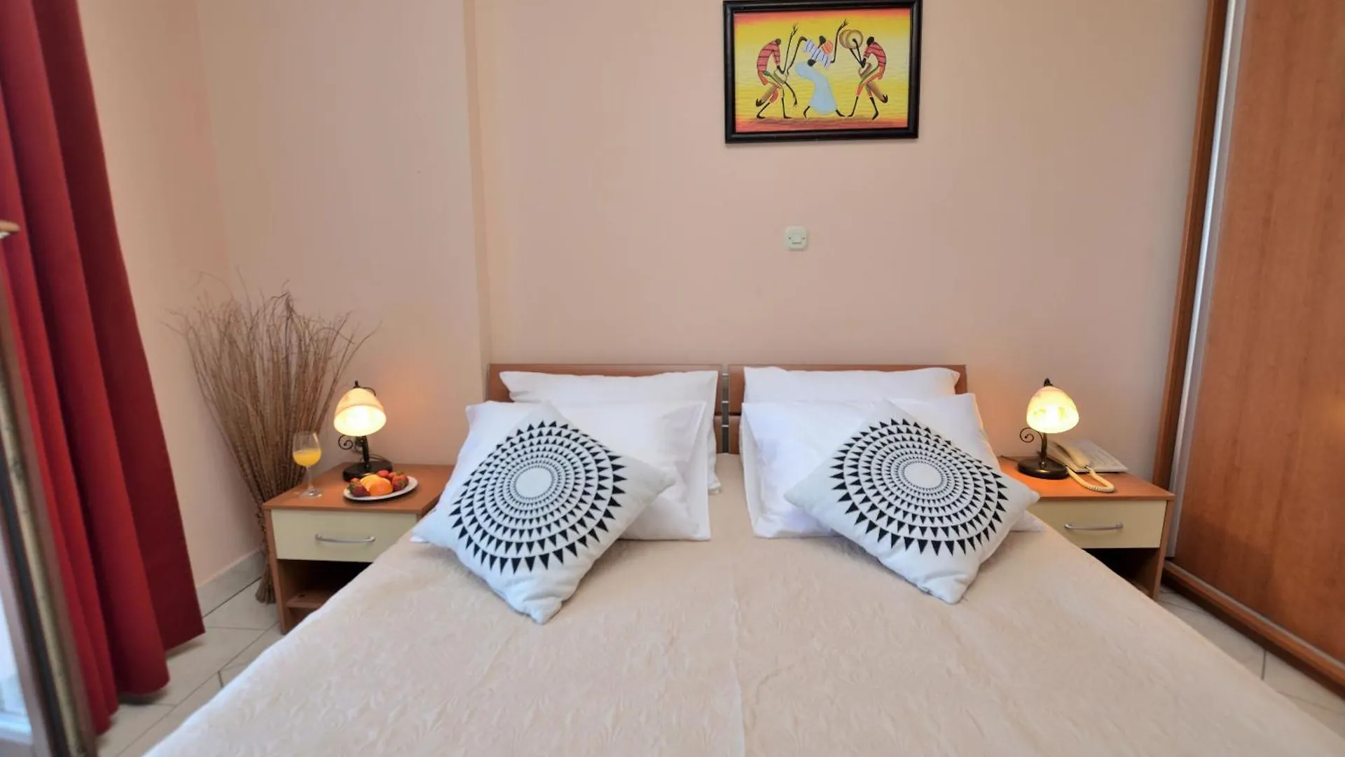 Rooms Aura Pula Kroatien